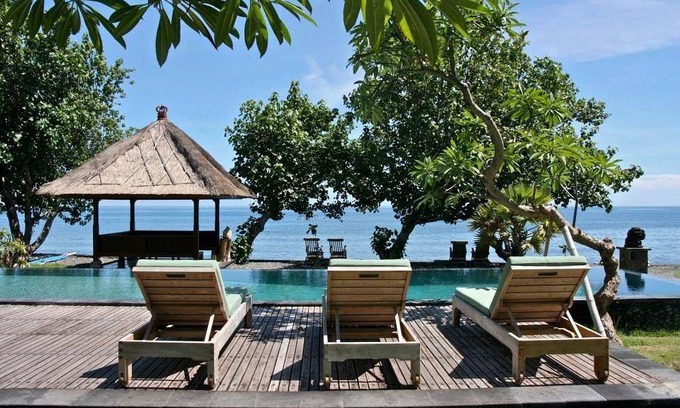 Pemuteran House | 250 m² House ∙ 4 bedrooms ∙ 11 guests