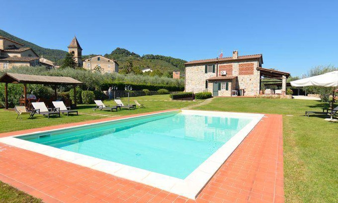 Colle di Compito House | 250 m² House ∙ 4 bedrooms ∙ 8 guests