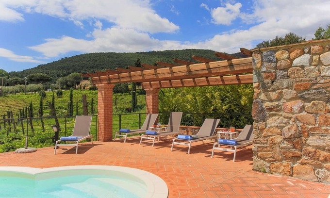 Vicopisano Villa | 250 m² Villa ∙ 4 bedrooms ∙ 8 guests