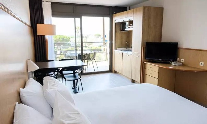 Plaine de la Brague Apartment | 28 m² Studio flat ∙ 1 bedroom ∙ 2 guests