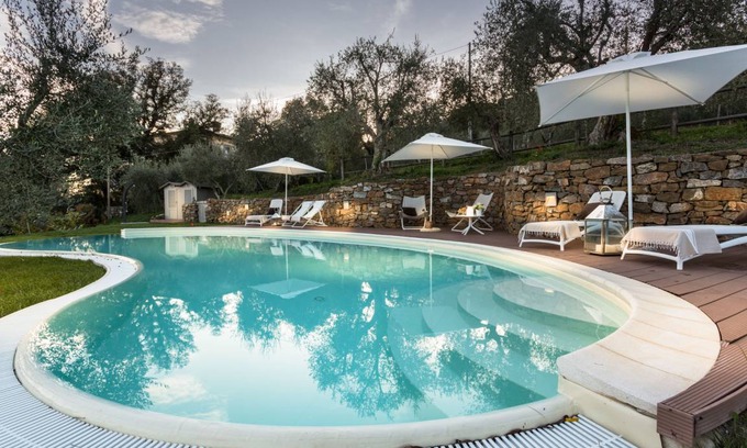 Lucca Villa | 280 m² Villa ∙ 4 bedrooms ∙ 8 guests