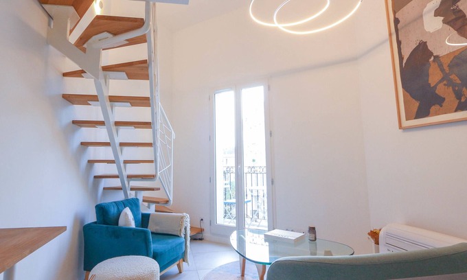 Carnot Apartment | 2BR Close Gare Station AC and Balcony DOWNTOWN CANNES - BENAKEY