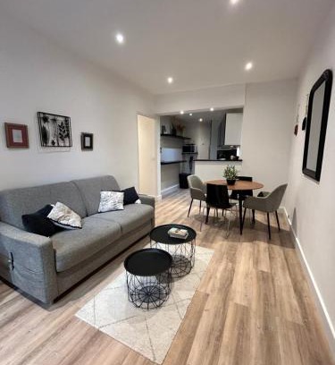 Le Suquet Apartment | 2P 40m2 -Cannes centre- Palais des festivals -