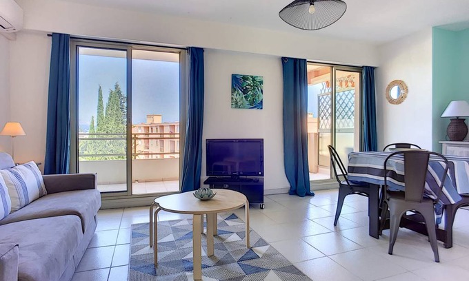 Plaine de la Brague Apartment | 30 m² Studio flat ∙ 4 guests