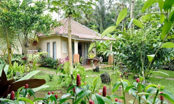 Sebatu House | 300 m² House ∙ 1 bedroom ∙ 2 guests