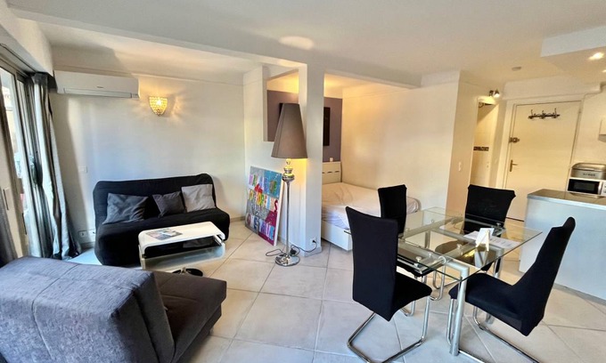 Cannes City Centre Apartment | 33 m² Studio flat ∙ 4 guests