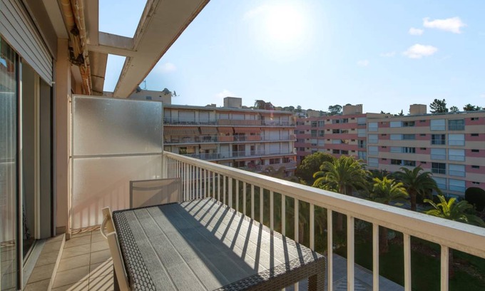Vallauris Apartment | 34 m² Studio flat ∙ 4 guests