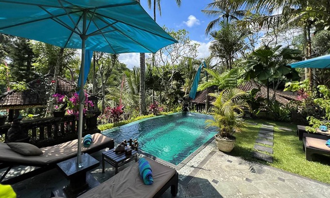 Melayang Resort | 360 m² Resort ∙ 6 guests