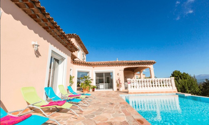 Les Termes House | 4 bedroom accommodation in Mandelieu