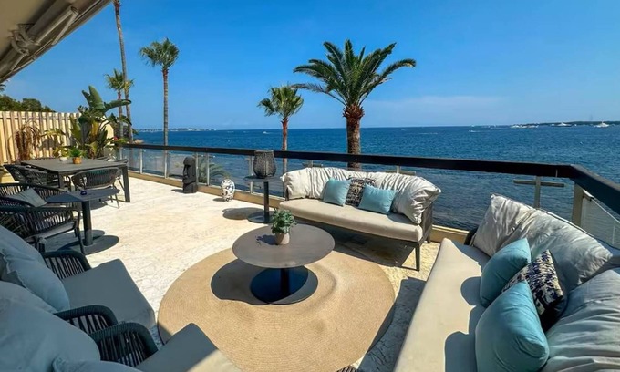 California - Pezou Apartment | 4-room flat with sea view