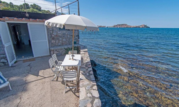 Elba Island Apartment | 40 m² Apartment ∙ 1 bedroom ∙ 3 guests