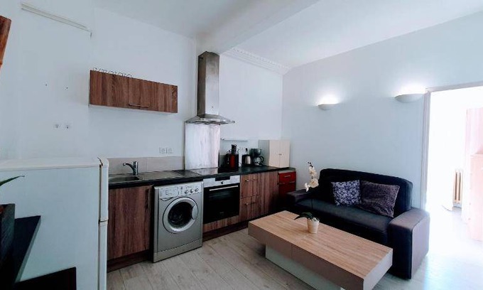 Juan-les-Pins Apartment | 44 m² Apartment ∙ 2 bedrooms ∙ 6 guests