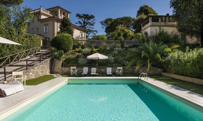 Camaiore Villa | 450 m² Villa ∙ 6 bedrooms ∙ 12 guests
