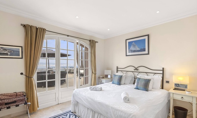 Theoule-sur-Mer Villa | 5 Bedroom Sea View Villa near Cannes, Provence-Cote d`Azur, France