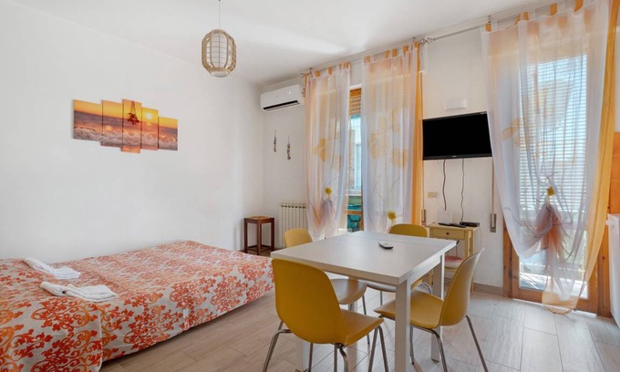 Ex Campo d'Aviazione Apartment | 50 m² Apartment ∙ 1 bedroom ∙ 5 guests