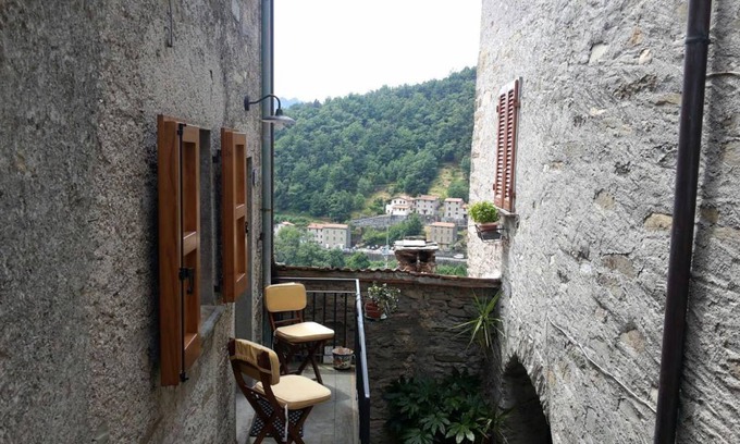 Stazzema Apartment | 55 m² Apartment ∙ 2 bedrooms ∙ 4 guests