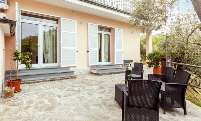 Podenzana Apartment | 60 m² Apartment ∙ 2 bedrooms ∙ 6 guests