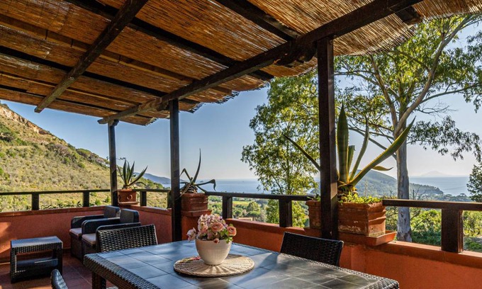 Lacona Apartment | 60 m² Apartment ∙ 2 bedrooms ∙ 6 guests