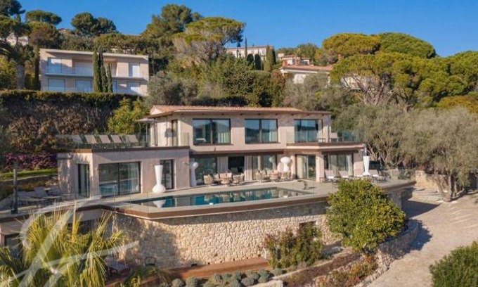Mougins Villa | 600 m² Villa ∙ 8 bedrooms ∙ 14 guests