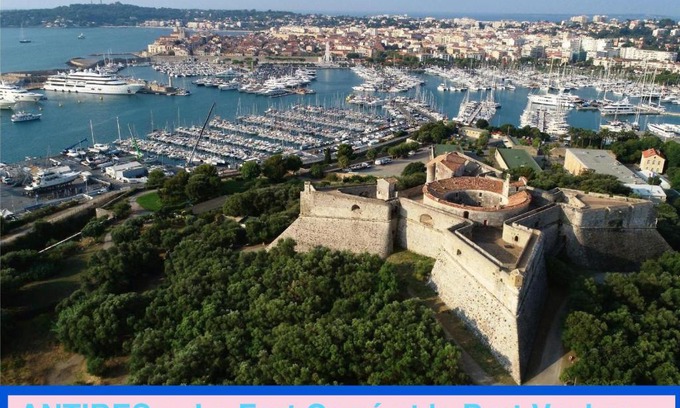 Antibes Old Town Apartment | 61 Place Nationale