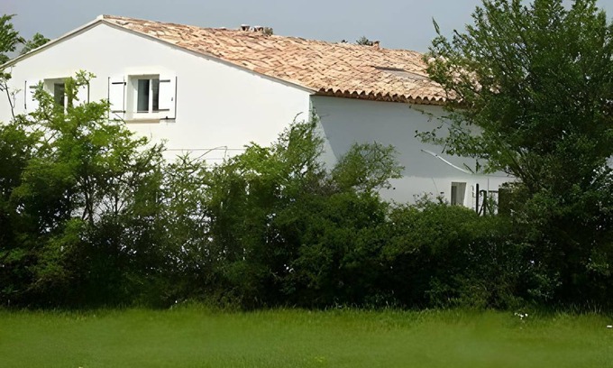 Tourrettes Apartment | 67 m² Serviced apartment ∙ 3 bedrooms ∙ 127 guests