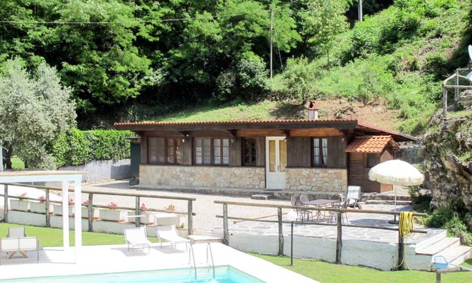 Pescaglia House | 70 m² House ∙ 2 bedrooms ∙ 5 guests