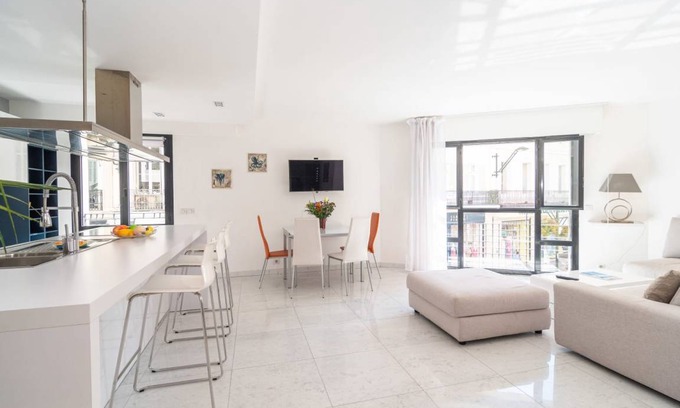 Cannes City Centre Apartment | 75 m² Apartment ∙ 2 bedrooms ∙ 6 guests