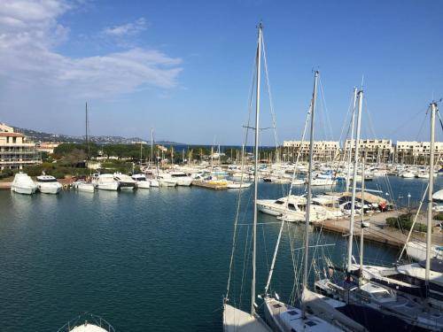 Port Cogolin Apartment | 80 m² Apartment ∙ 4 bedrooms ∙ 14 guests