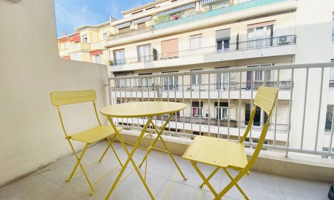 Gambetta Resort | 80 m² Private room ∙ 1 bedroom ∙ 1 guest