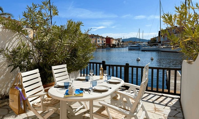 Port Grimaud House | 83 m² House ∙ 4 bedrooms ∙ 8 guests