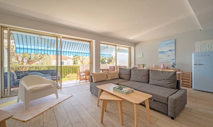 California - Pezou Apartment | 85 m² Apartment ∙ 2 bedrooms ∙ 5 guests