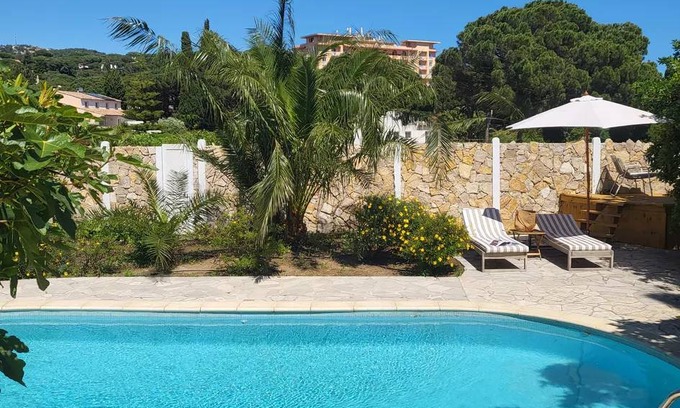Plage de la Garonnette House | 85 m² House ∙ 2 bedrooms ∙ 4 guests