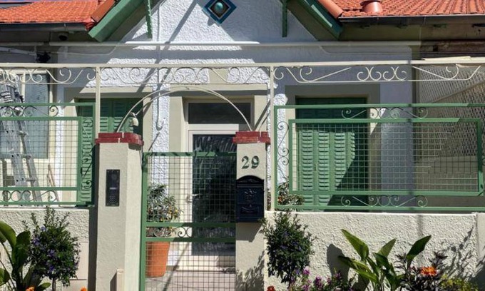 Cros-de-Cagnes Villa | 85 m² Villa ∙ 2 bedrooms ∙ 4 guests