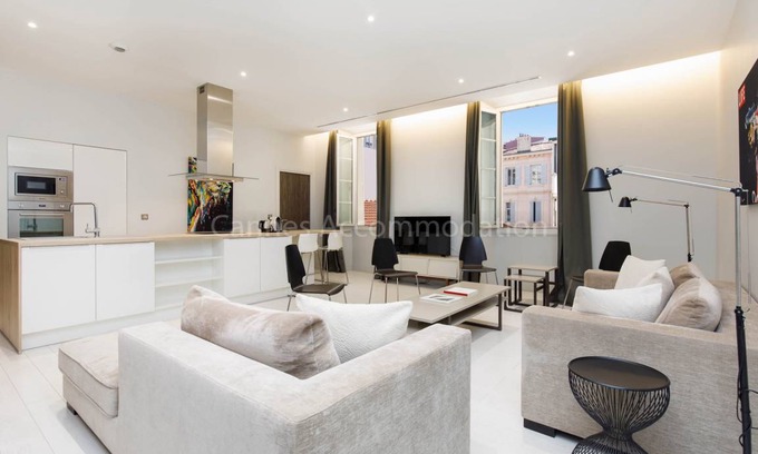 Cannes City Centre Apartment | 87 m² Apartment ∙ 2 bedrooms ∙ 4 guests