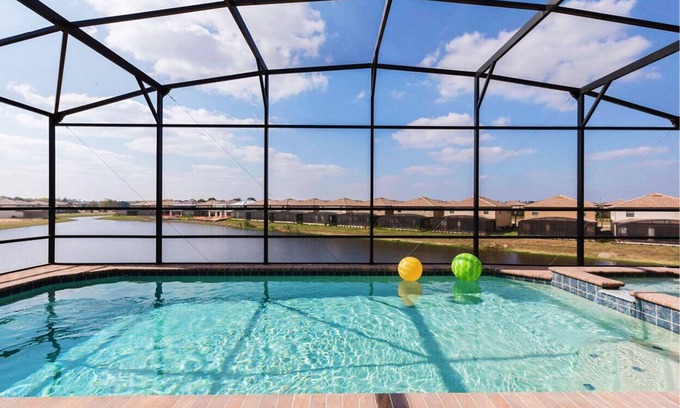 Four Corners House | 9Br/6Ba luxurious Pool House with lake view from 280/nt, Close To Disney