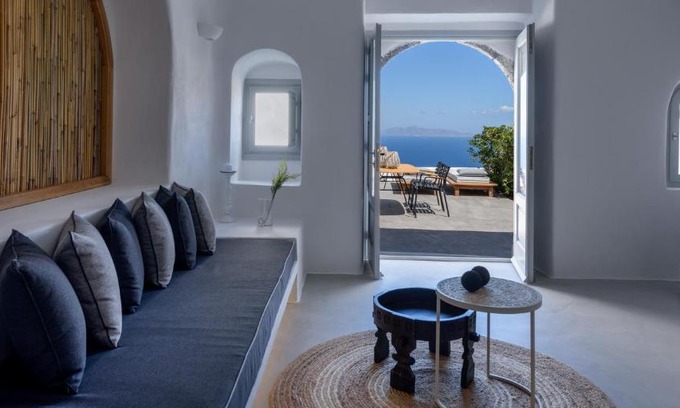 Pyrgos Villa | Adele Villa by Senses Collection