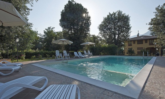 Camaiore Villa | ALL INCLUSIVE VILLA+SWIMMING POOL!FLEXIBILITY FOR CANCELLATIONS DUE TO LOCK DOWN