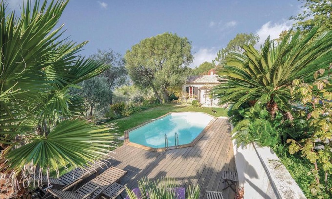 Nice House | Amazing Home In Nice With 3 Bedrooms, Wifi And Outdoor Swimming Pool