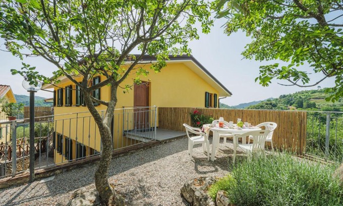 Stabbiano Apartment | Apartment Ca` del Lovi-1 by Interhome