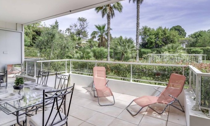 Pointe Croisette Apartment | Apartment Casta Diva in Cannes - 2 persons, 1 bedrooms