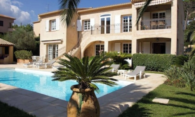 La Napoule Apartment | Apartment Esterel- Swimming pool, sandy beach/village 400 m, air conditioning, private parking,