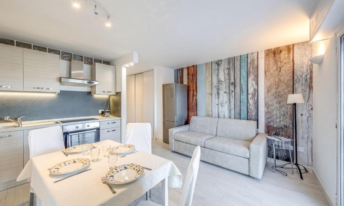 Frejus Plage Apartment | Apartment Port d'Attache-7 by Interhome