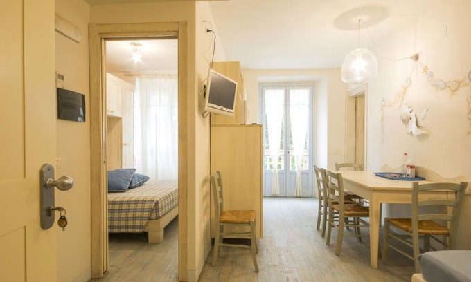Mazzanta Apartment | Apartment Vada in Vada - 5 persons, 2 bedrooms