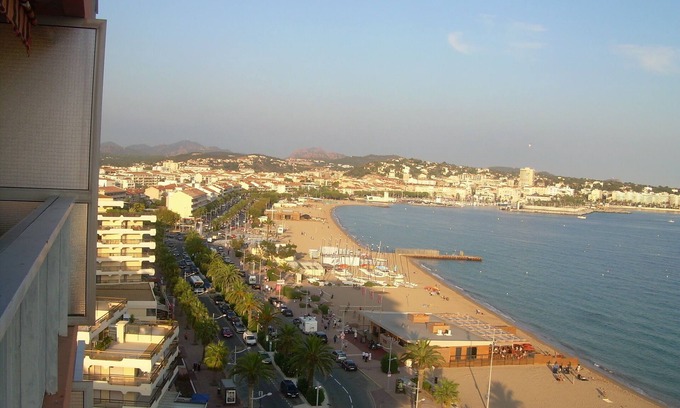 Frejus Plage Apartment | App front de mer fréjus plage