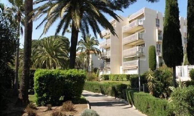 Saint-Raphael Apartment | APPART T2 ST RAPHAEL SEASIDE PARK GARAGE POOL TERRACE SEA