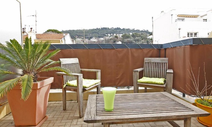 Quartier du Port Apartment | Appartement 6 personnes avec terrasse Le Port Nice