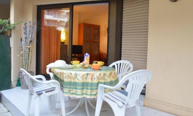 Frejus Plage Apartment | Appartement Fréjus, 2 pièces, 4 personnes - FR-1-226A-56