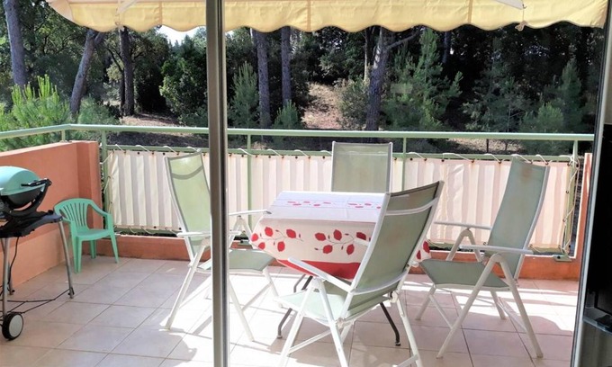 Sainte-Maxime Apartment | Appartement Sainte-Maxime, 2 pièces, 4 personnes - FR-1-226-441