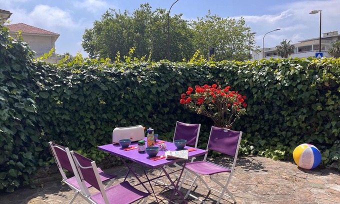 Frejus Plage Apartment | Appartement T2 avec Terrasse et Parking Privé à 300m de Port Fréjus - FR-1-226A-58