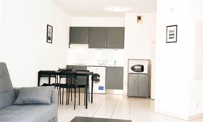 Riquier Apartment | Arson Riquier Port